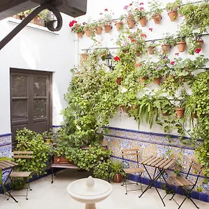 Casa De Mercedes Hotel